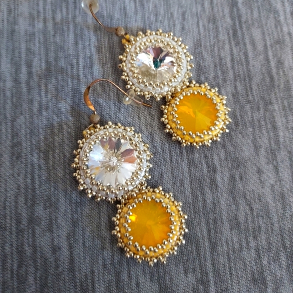 Beautiful handmade earrings with Swarovski Crystals